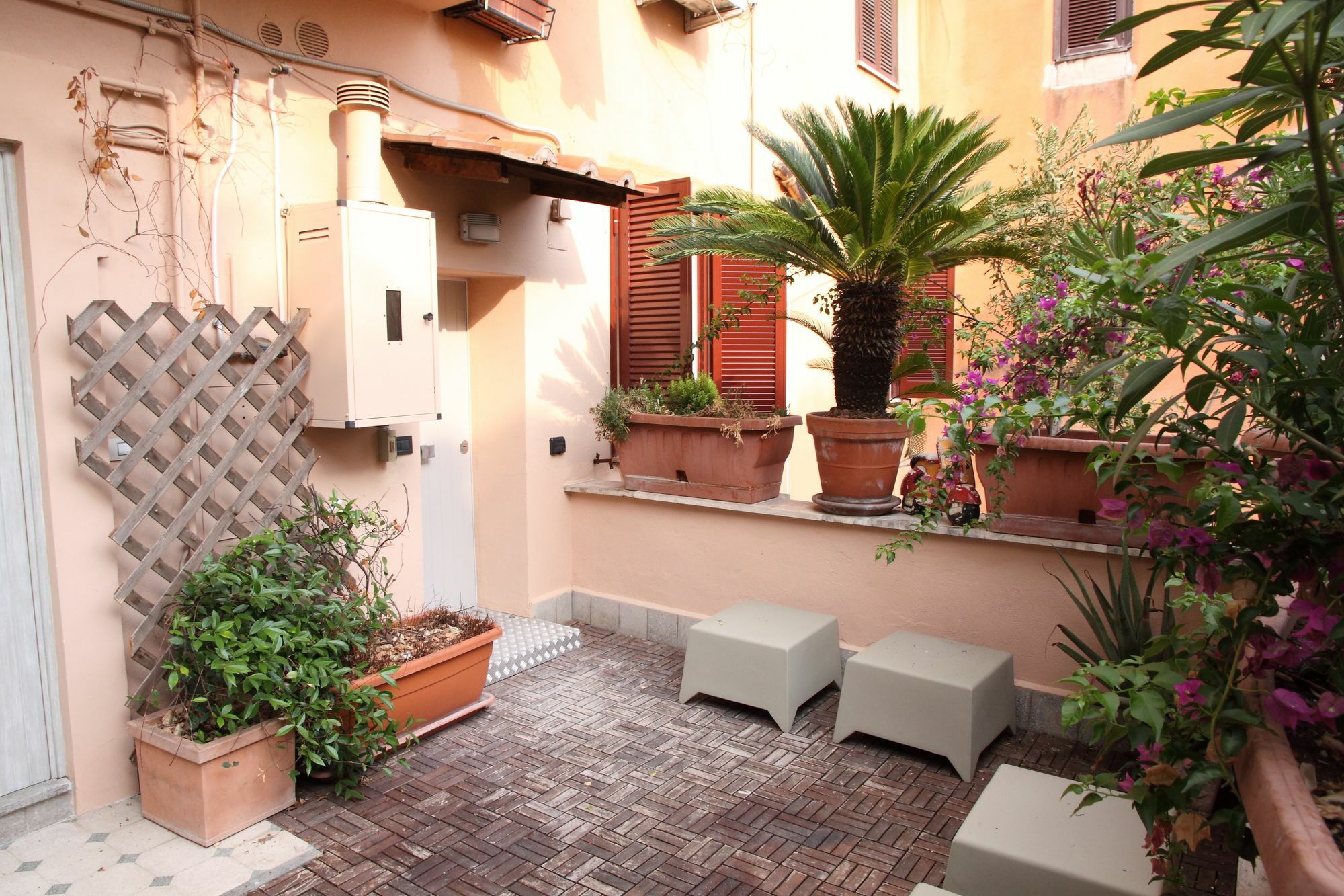 Lhp Suite Roma Trastevere Zewnętrze zdjęcie